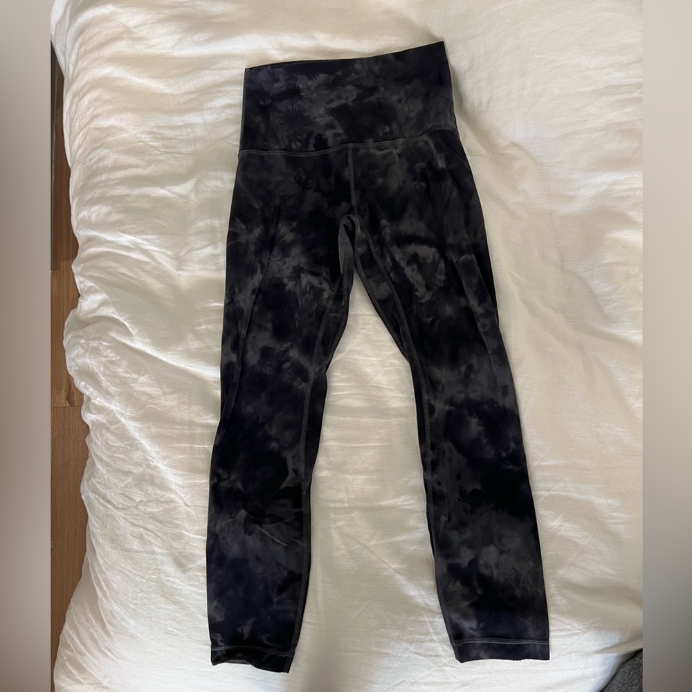 Black Tie-Dye Leggings